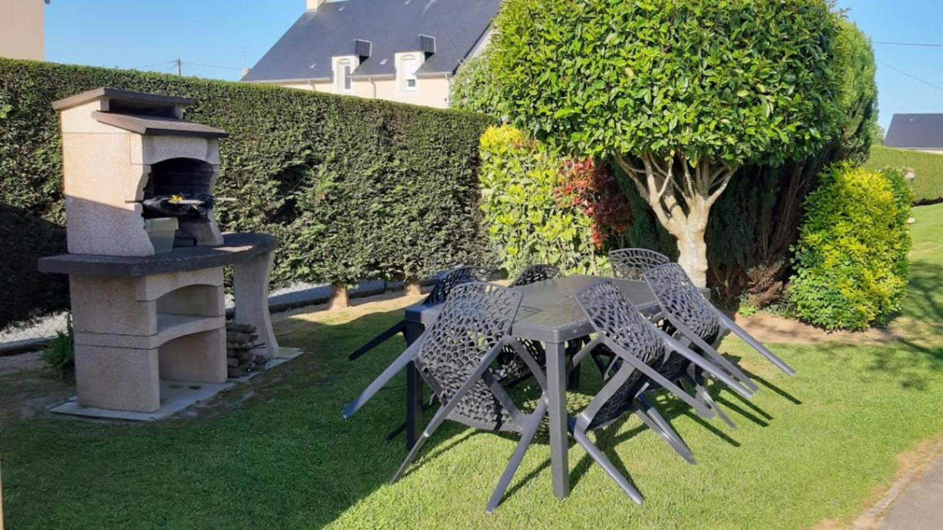 Gite "Au P'Tit Tourois" De Plain-Pied Tout Confort Avec Veranda Proche D'Omaha Beach Et De Bayeux Accueillant Les Animaux Dış mekan fotoğraf